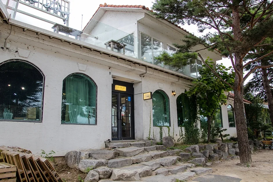 포러데이 팔당 대표 사진 — 경기 남양주 와부 카페