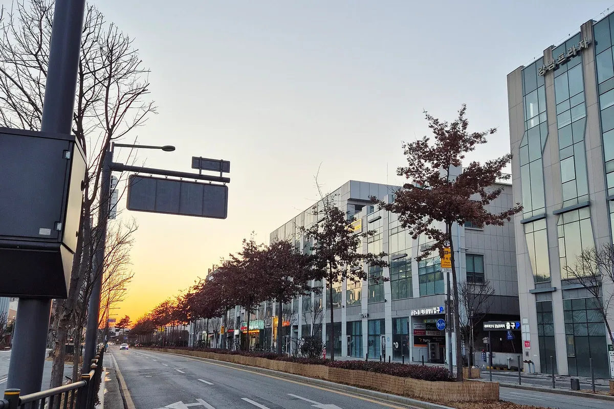 어라운드스터디카페 세종시청점 대표 사진 — 세종 보람동 카페
