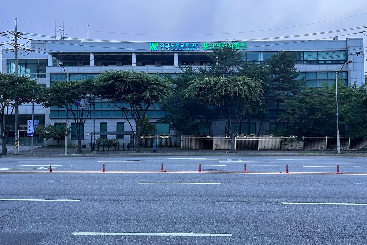 올드타운로드cafe 대표 사진 — 경기 용인시 기흥구 바이크