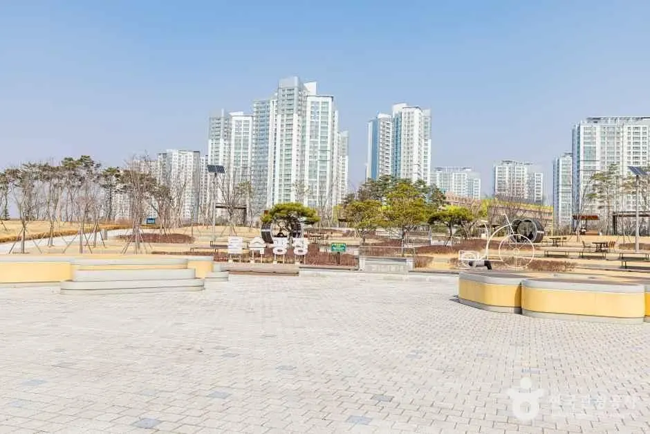 청라호수공원 현장 사진 2 — 인천 서구 청라동