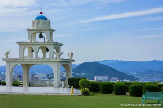 산토리니 춘천 — 강원 춘천 동면 구봉산 카페